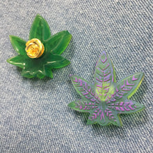 Load image into Gallery viewer, Weed Leaf Poly Pin